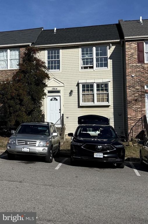 1964 KNOLL TOP LN, Woodbridge, VA 22191