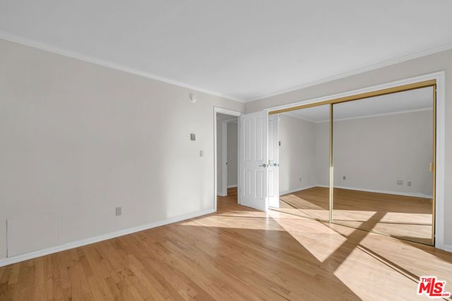 9061 Keith Avenue 204, West Hollywood, CA 90069