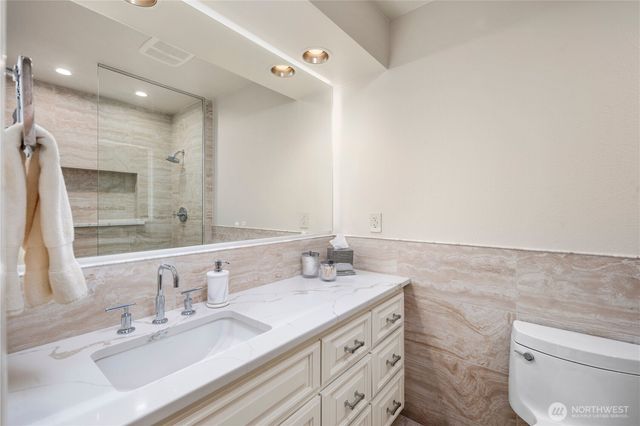 27 Forest Glen Lane SW, Lakewood, WA 98498