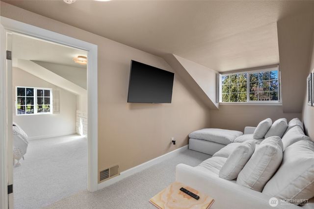 27 Forest Glen Lane SW, Lakewood, WA 98498