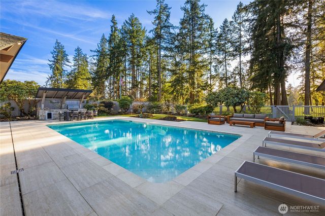 27 Forest Glen Lane SW, Lakewood, WA 98498