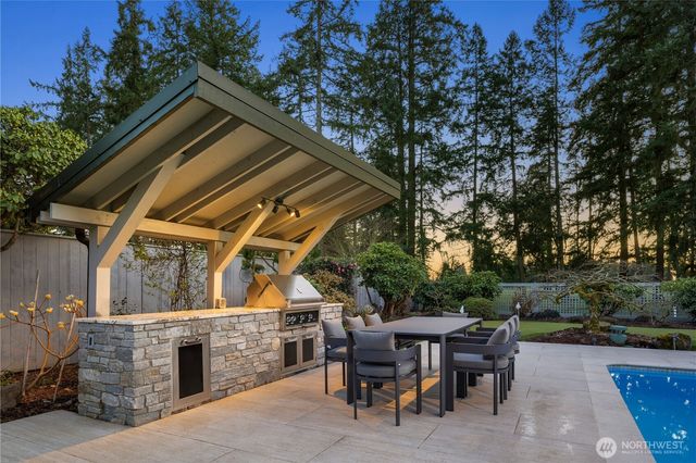 27 Forest Glen Lane SW, Lakewood, WA 98498