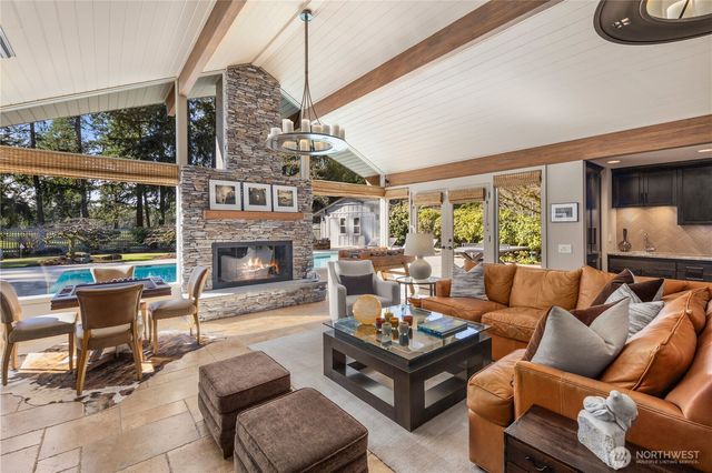 27 Forest Glen Lane SW, Lakewood, WA 98498