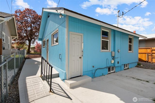 209 Elberta Avenue, Cashmere, WA 98815