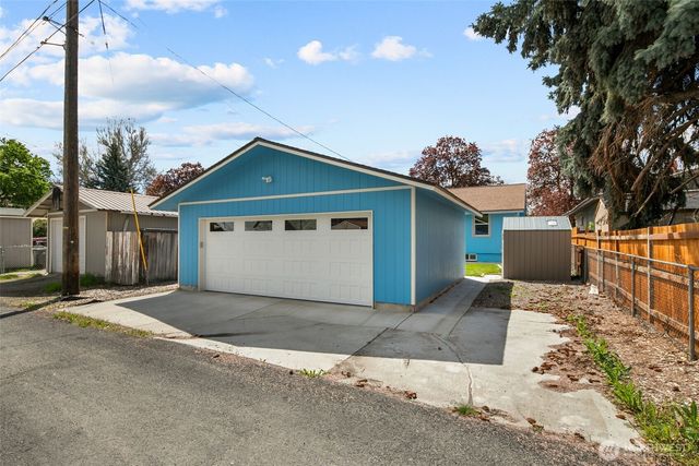 209 Elberta Avenue, Cashmere, WA 98815
