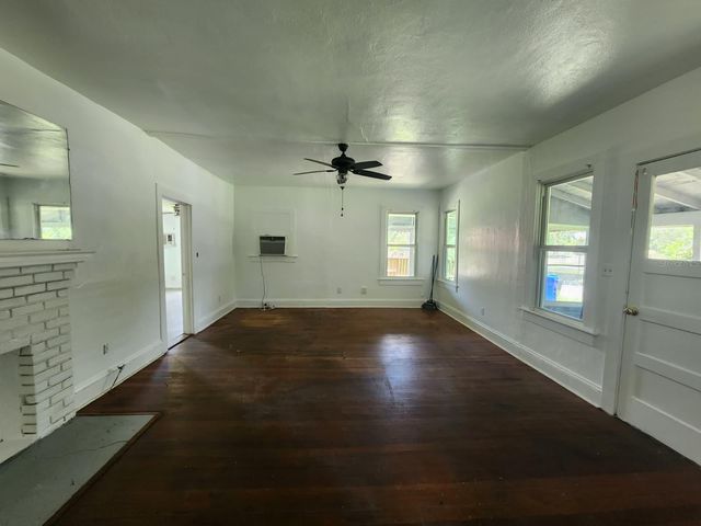 174 S 3RD STREET, Lake Mary, FL 32746