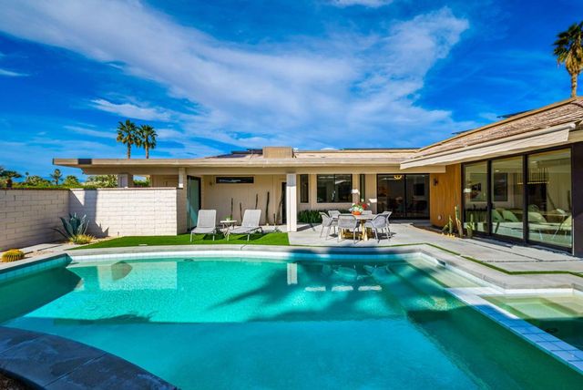 30 Dartmouth Drive, Rancho Mirage, CA 92270