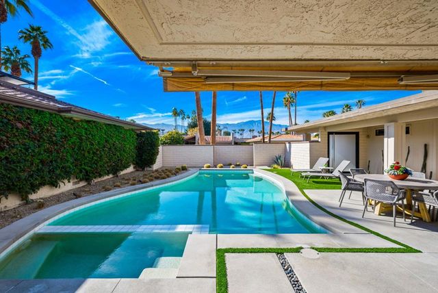 30 Dartmouth Drive, Rancho Mirage, CA 92270