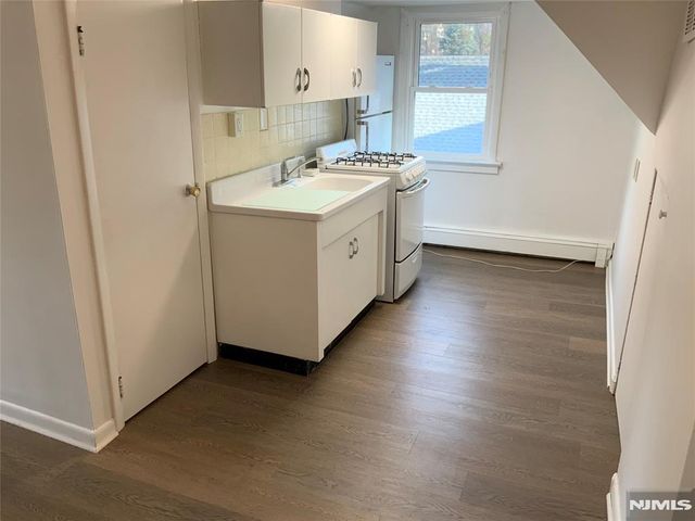50 Hillside Avenue 3rd Floor, Tenafly, NJ 07670