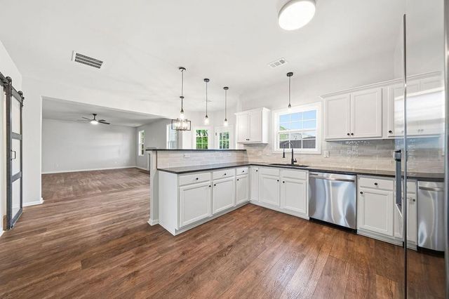 8908 Brandy Rose, Douglasville, GA 30134