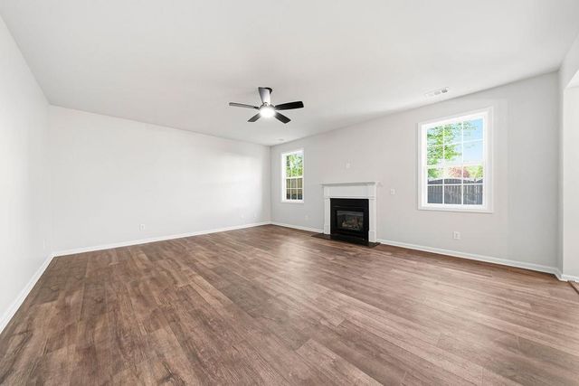 8908 Brandy Rose, Douglasville, GA 30134