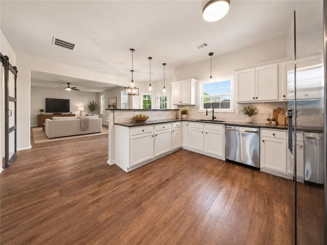 8908 Brandy Rose, Douglasville, GA 30134