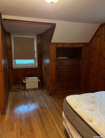 83 Stephan Marc Lane, New Hyde Park, NY 11040