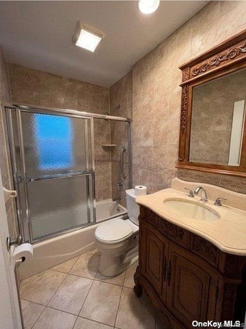 83 Stephan Marc Lane, New Hyde Park, NY 11040
