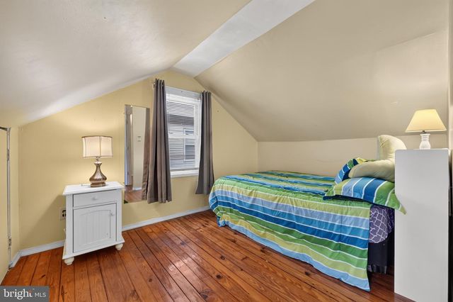 119 ELM AVE, Maple Shade, NJ 08052