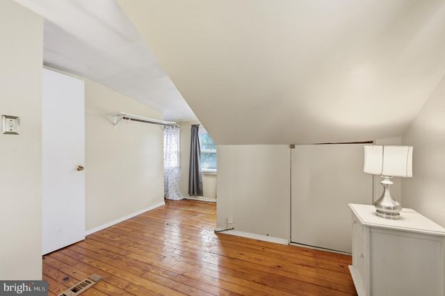 119 ELM AVE, Maple Shade, NJ 08052