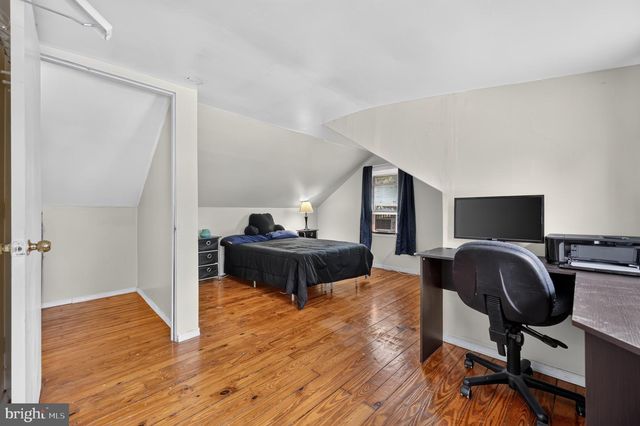 119 ELM AVE, Maple Shade, NJ 08052
