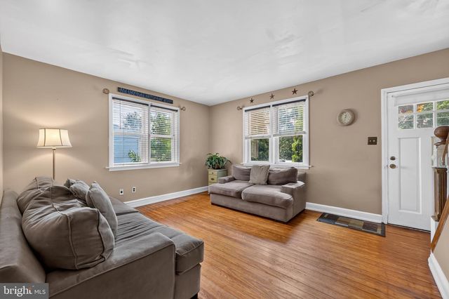 119 ELM AVE, Maple Shade, NJ 08052