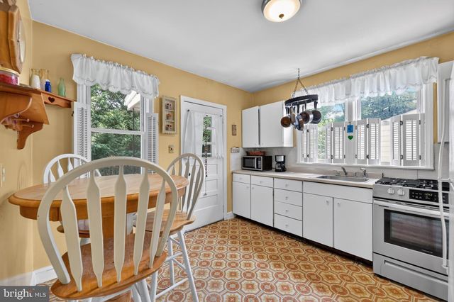 119 ELM AVE, Maple Shade, NJ 08052