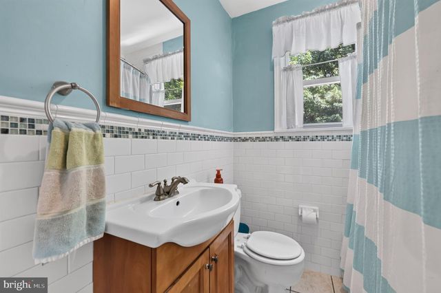 119 ELM AVE, Maple Shade, NJ 08052