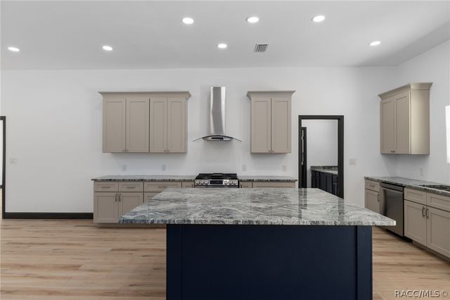 3020 SW Westwater Drive, Dunnellon, FL 34431