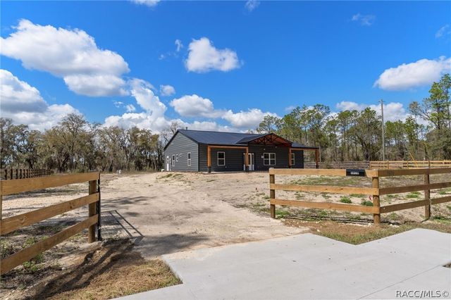 3020 SW Westwater Drive, Dunnellon, FL 34431