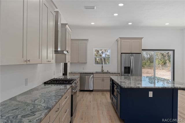 3020 SW Westwater Drive, Dunnellon, FL 34431