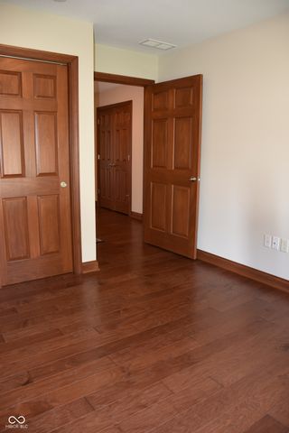 4765 W Harrisburg Court, New Palestine, IN 46163