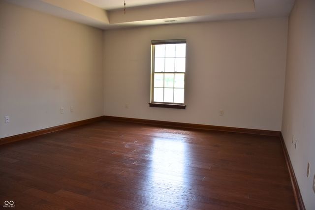 4765 W Harrisburg Court, New Palestine, IN 46163