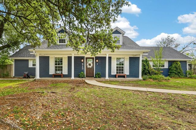 913 Park Lane, Bryan, TX 77802