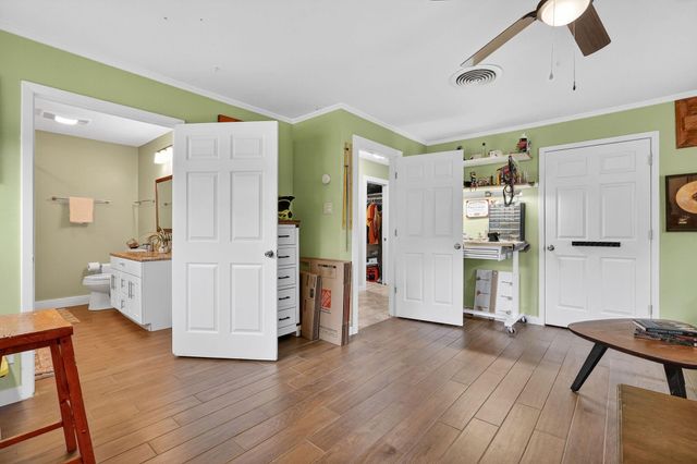 913 Park Lane, Bryan, TX 77802