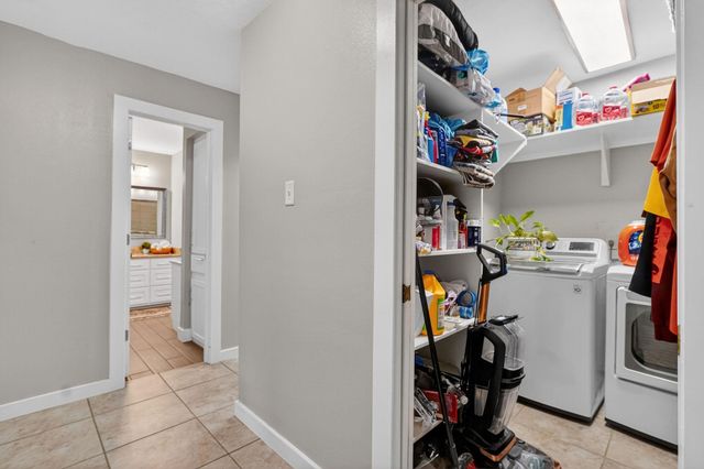 913 Park Lane, Bryan, TX 77802