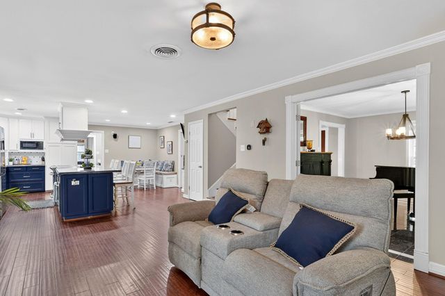 913 Park Lane, Bryan, TX 77802