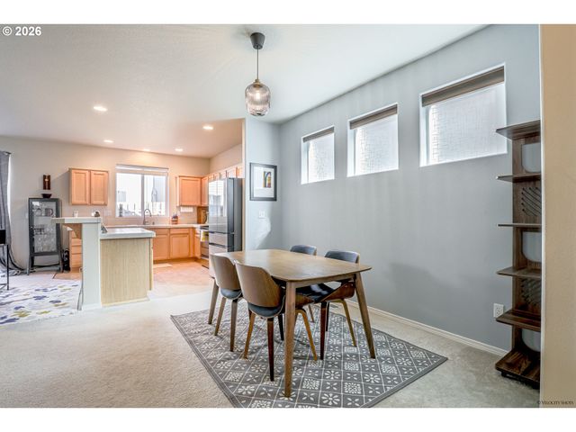 1652 Sw WRIGHT Pl, Troutdale, OR 97060