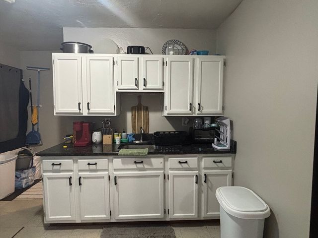 85 Prospect St 1C, Worcester, MA 01605