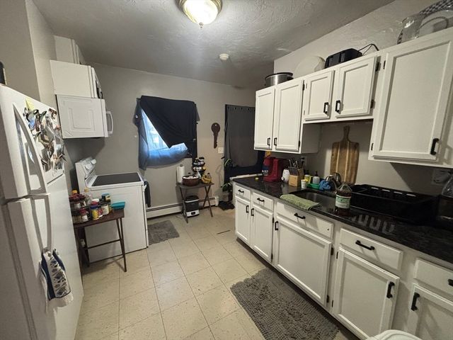 85 Prospect St 1C, Worcester, MA 01605