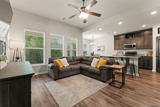 13876 Colt Dr, Denham Springs, LA 70726