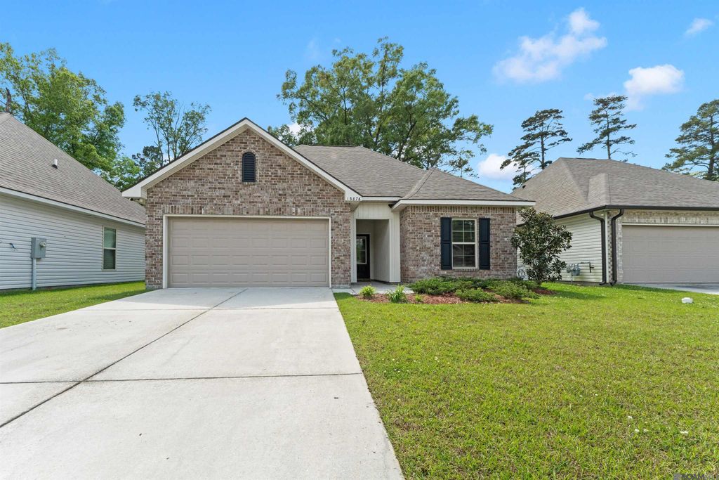 13876 Colt Dr, Denham Springs, LA 70726