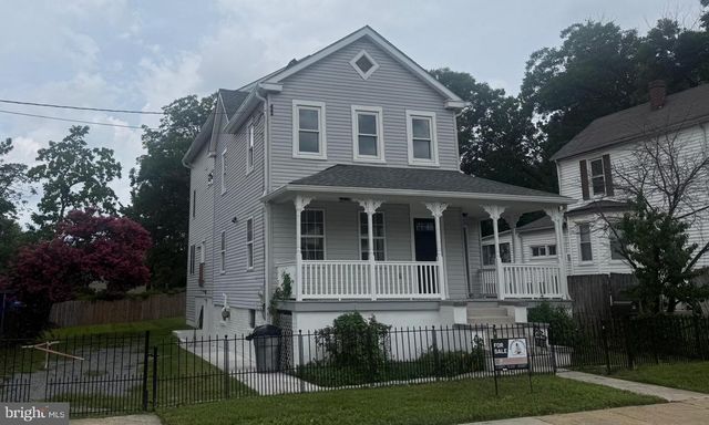 708 59TH AVE, Fairmount Heights, MD 20743