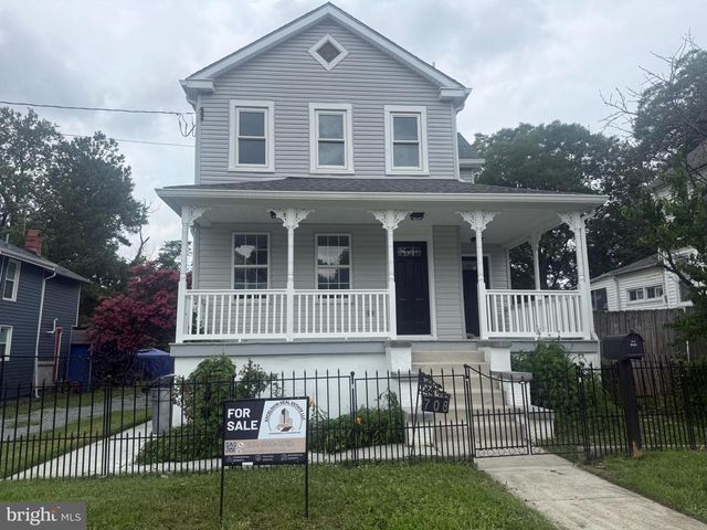 708 59TH AVE, Fairmount Heights, MD 20743