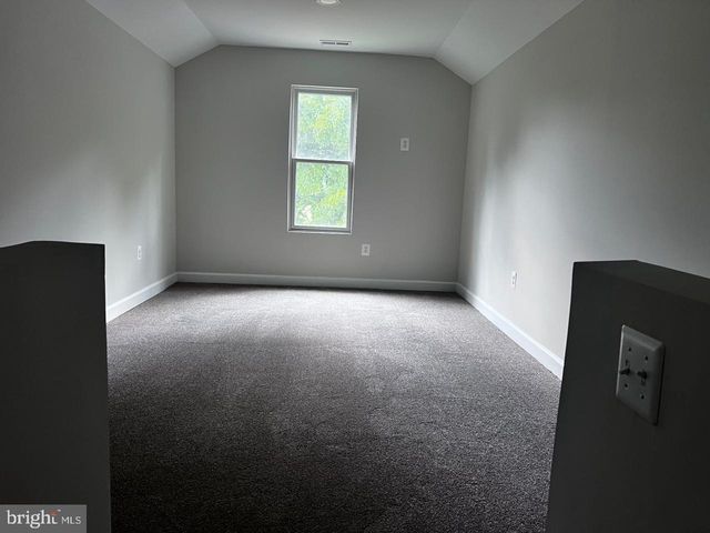 708 59TH AVE, Fairmount Heights, MD 20743