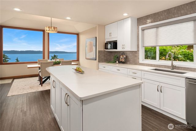 5330 SW 315th Street, Federal Way, WA 98023