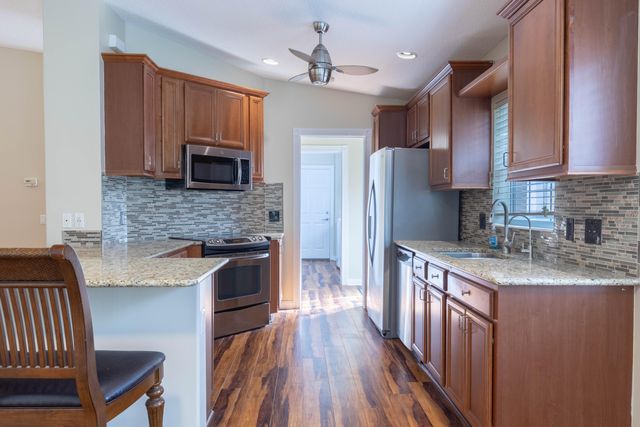 5009 Corsica Square, Vero Beach, FL 32967