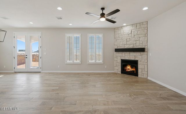 905 Bilton Place, El Paso, TX 79928