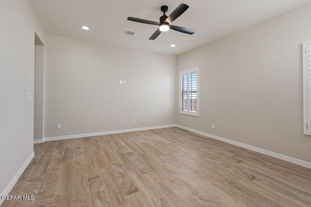 905 Bilton Place, El Paso, TX 79928