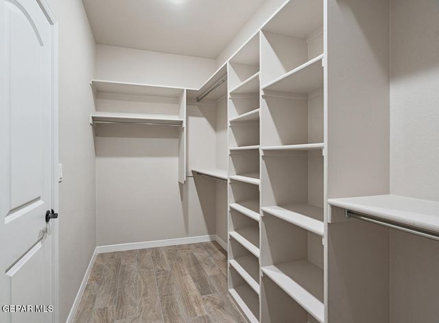 905 Bilton Place, El Paso, TX 79928