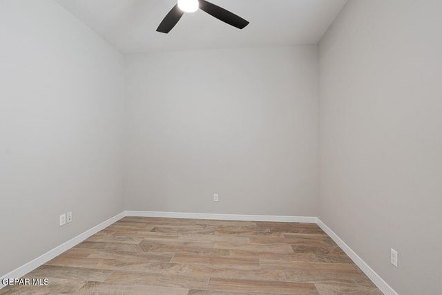 905 Bilton Place, El Paso, TX 79928