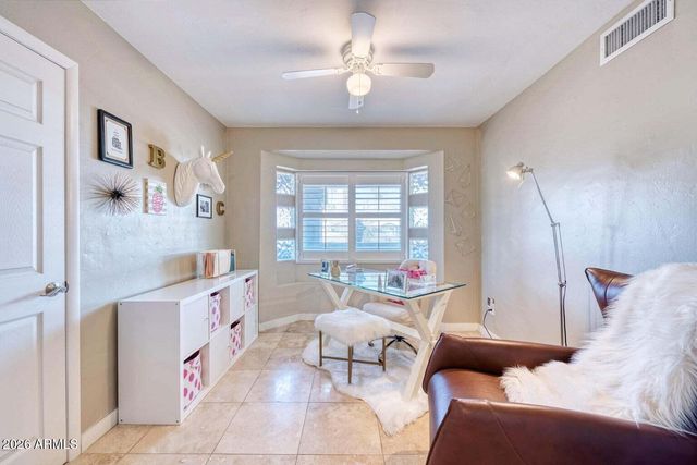 3415 E CAMELBACK Road, Phoenix, AZ 85018