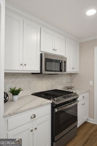 494 Ansley Walk Terrace NE, Atlanta, GA 30309
