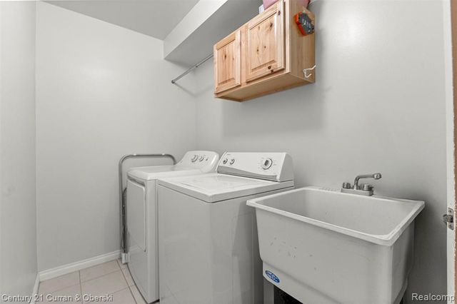 17308 S Lucille Circle, New Boston, MI 48164